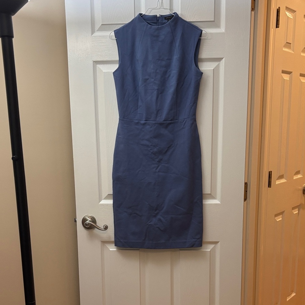 Ann Taylor petite 00 Classic Blue Ponte Midi Dress